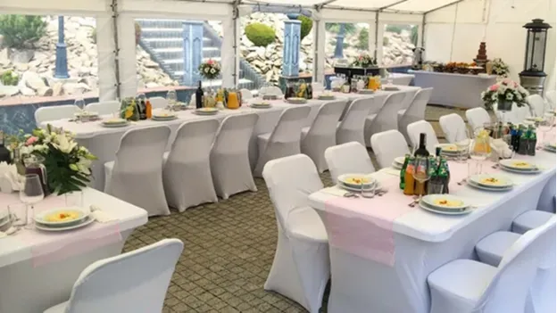 Stół cateringowy 180